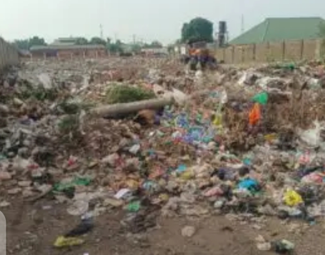 FCTA,Kuje,waste,intervention,evacuation,Federal,Capital,Territory,Administration,Satellite,Towns,Development,Department,STDD,Kuje-stadium,waste-collection,point,STDD-Coordinator,Abdulkadir,Zulkiflu,FCT,Minister,Mr Nyesom,Wike,FCT-Minister,Acting Director,Environmental-Services,Mr Dauda,Akun,Abubakar,Usman,residents,Amalie,Charles